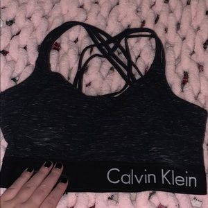 CALVIN KLEIN sports bra